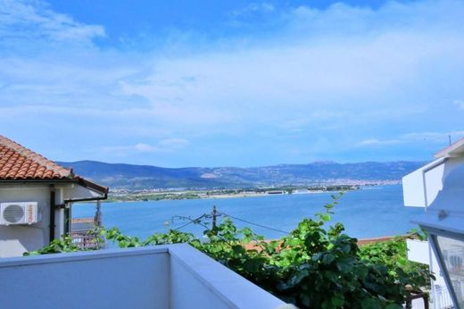 Albergo a Čiovo, Grad Trogir