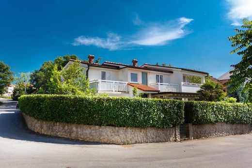 Hôtel à Malinska, Malinska-Dubašnica