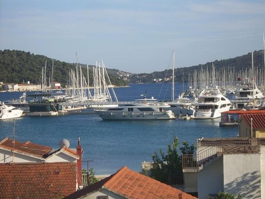 Hotel en Rogoznica, Rogoznica Općina