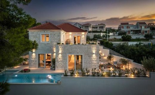 Villa in Splitska, Grad Supetar