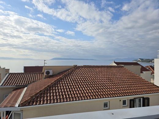 Hotel in Tučepi, Split-Dalmatia