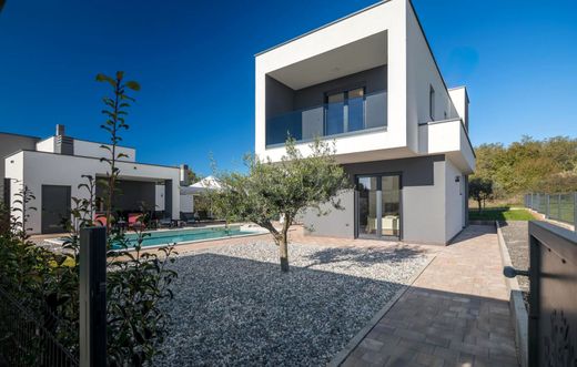 Villa à Poreč, Grad Poreč