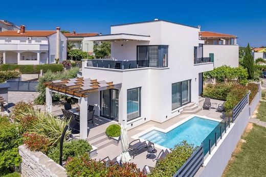 Villa in Ližnjan, Ližnjan-Lisignano