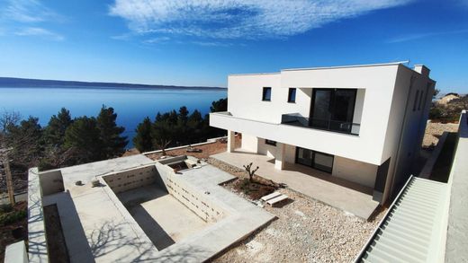 Villa Starigrad, Senj