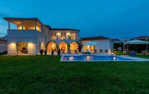 Villa a Parenzo, Grad Poreč