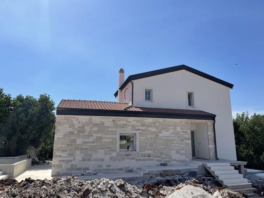 Villa a Bonaci, Istria