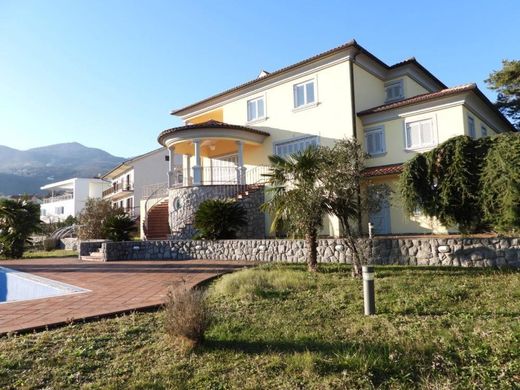 Villa in Pobri, Primorsko-Goranska