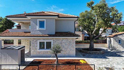 Villa in Garica, Vrbnik