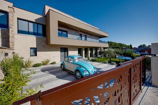 Villa en Marčana, Istria