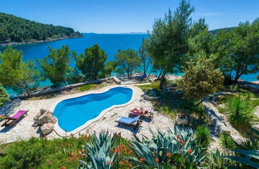 Willa w Milna, Split-Dalmatia