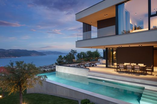 Villa en Rabac, Grad Labin