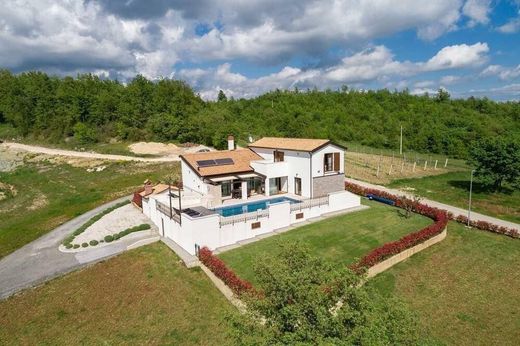 Villa à Gračišće, Istria