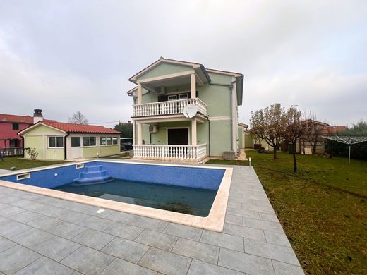 Villa - Labin, Grad Labin