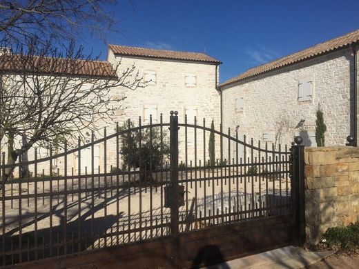 Villa in Grožnjan, Grožnjan-Grisignana