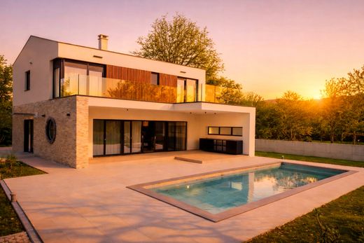 Villa in Rabac, Grad Labin