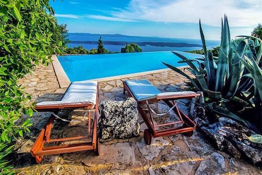 Villa à Jelsa, Split-Dalmatia