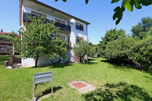 Villa in Matulji, Primorsko-Goranska