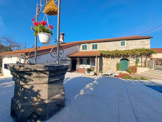 Villa a Matulji, Primorsko-Goranska