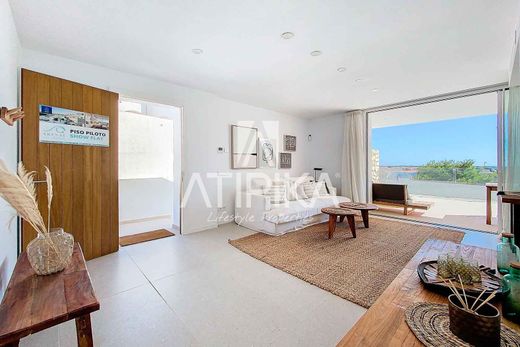 Piso / Apartamento en Arenal d'en Castell, Islas Baleares