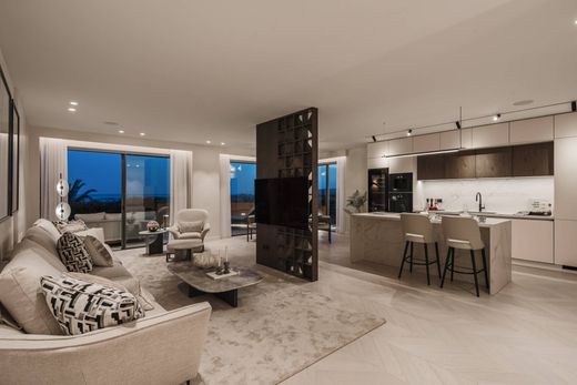 Appartement in Nueva Andalucia, Provincia de Málaga