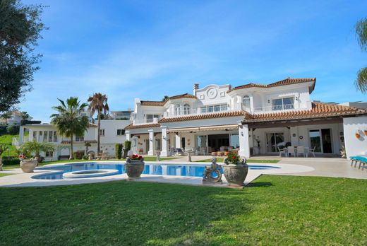 Villa in Nueva Andalucia, Provincia de Málaga