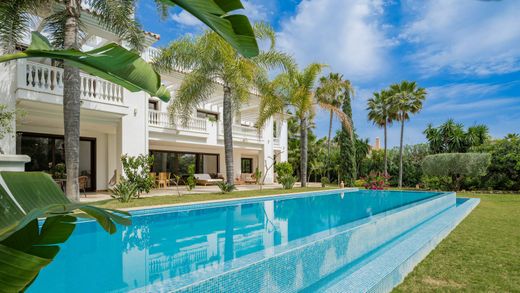 Villa in Estepona, Malaga