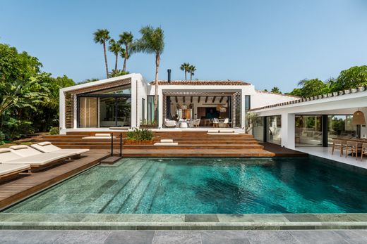 Villa in Nueva Andalucia, Provincia de Málaga