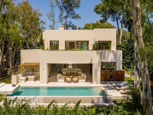 Villa a Marbella Del Este, Málaga