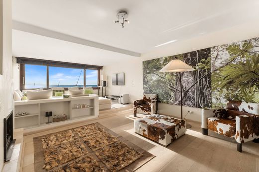 Apartment in Puerto Banus, Malaga