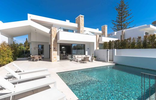 Villa in San Pedro de Alcántara, Malaga