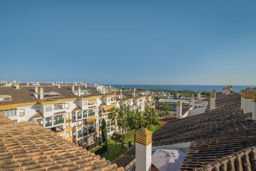 Penthouse in The Golden Mile, Malaga