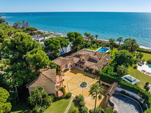 Villa in Estepona, Provincia de Málaga