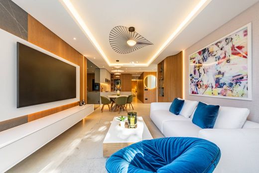 Apartment / Etagenwohnung in The Golden Mile, Málaga