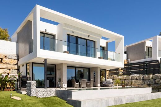 Villa in Estepona, Malaga