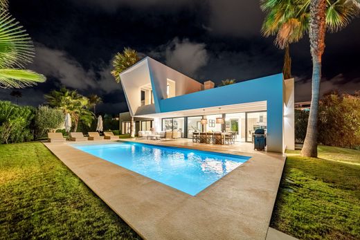 Villa in Estepona, Malaga