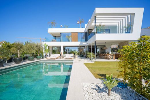 Villa in Marbella Del Este, Malaga