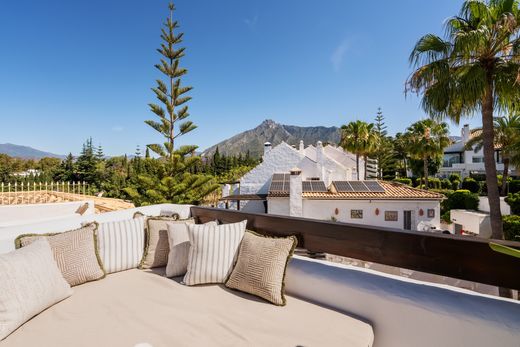 Chalet Pareado en The Golden Mile, Málaga