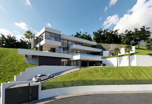 Villa in Marbella Del Este, Malaga