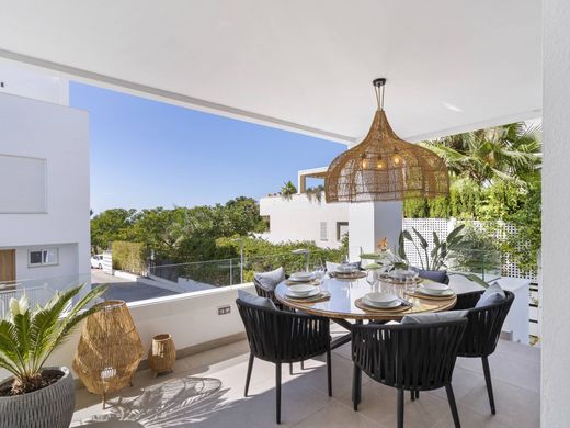 Casa di città a Nueva Andalucia, Málaga