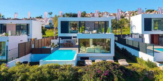 Villa in Estepona, Malaga
