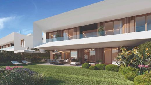 Villa multifamiliale à Estepona, Malaga