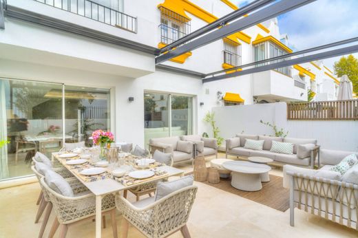 Twee-onder-een-kapwoning in Marbella, Provincia de Málaga