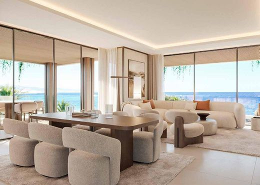 Penthouse in Estepona, Malaga