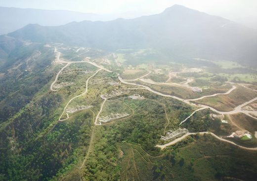 Terreno en Benahavís, Málaga