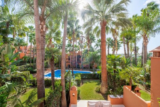 Townhouse in The Golden Mile, Malaga