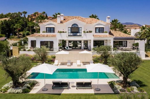 Villa in Nueva Andalucia, Malaga