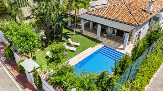 Villa in San Pedro de Alcántara, Malaga