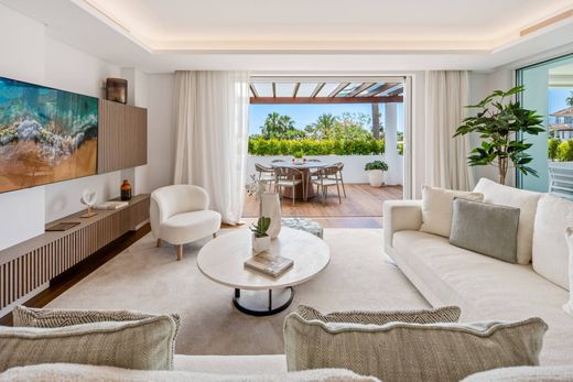 Apartment / Etagenwohnung in Marbella, Málaga