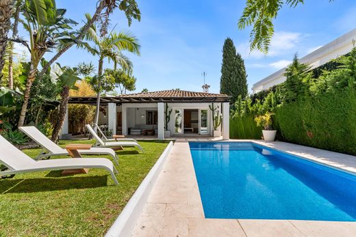 Villa in San Pedro de Alcántara, Malaga