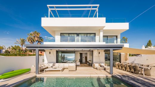 Villa in Marbella Del Este, Malaga